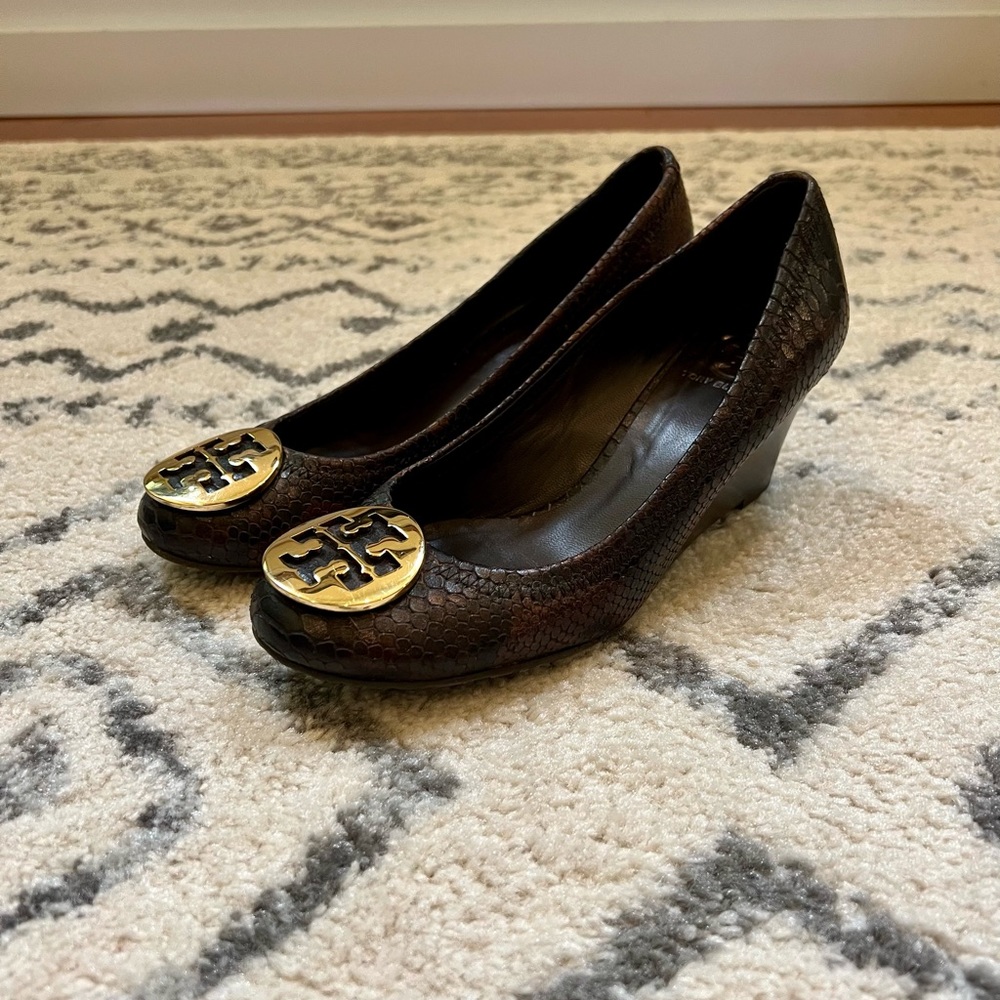 Tory Burch Brown Wedge Size 8